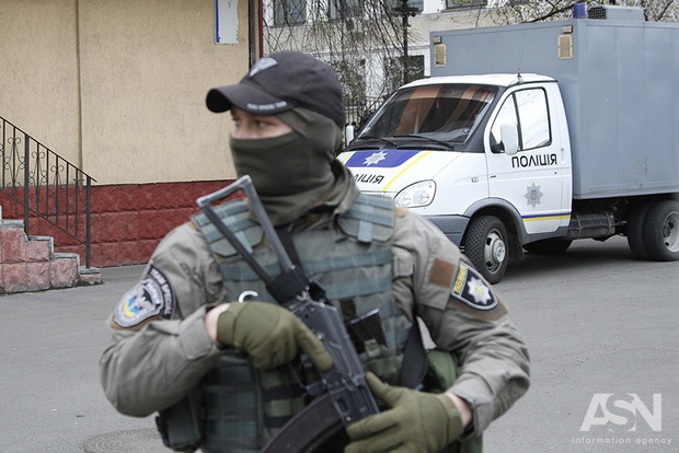 Объявлен в розыск похищавший и избивавший украинцев глава «самообороны» Крыма