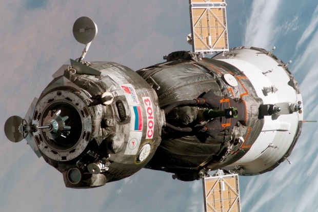 На россии сломался корабль, который должен был спасти космонавтов с другого сломанного корабля