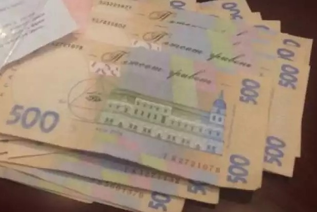 ﻿На Львівщині чиновника спіймали на хабарі у 25 тисяч гривень