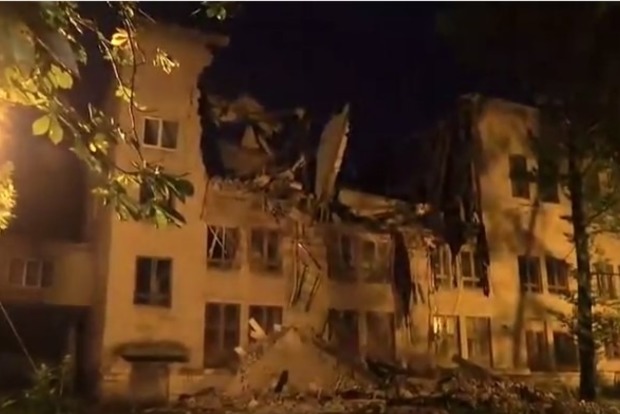 В центре оккупированного Донецка взорвали университет, есть погибшие