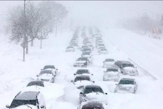 Снігопади в Україні: рятувальники прогнозують транспортний колапс