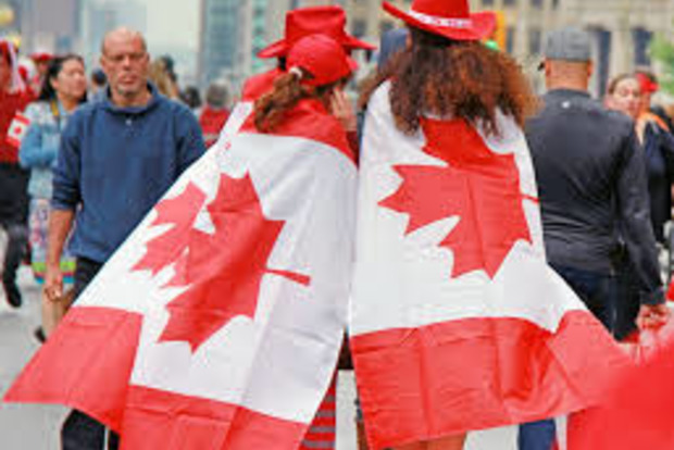 Текст гимна в Канаде сделали гендерно нейтральным
