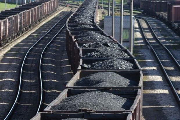 Бойовики підтвердили, що почали поставки вугілля на підконтрольні Україні території