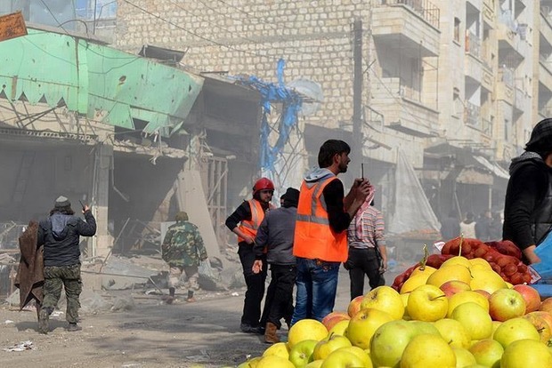 Российские самолеты разбомбили рынок в сирийском городе Идлиб: восемь убитых, более 20 раненных