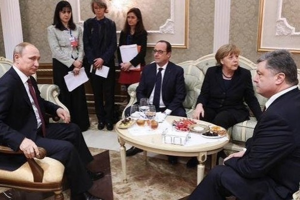 Во время переговоров в Берлине Порошенко накричал на Путина: «Перестань стрелять!»
