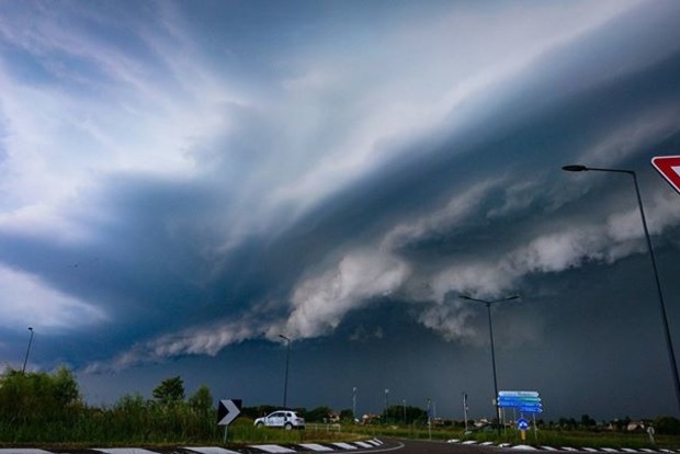 ГСЧС объявило 15 июня штормовое предупреждение по Украине
