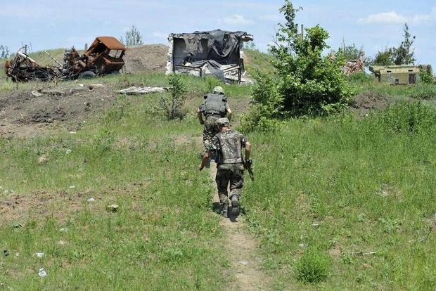Жорстка відповідь: третя сила на Донбасі пройшлася по позиціях ЛНР
