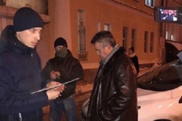 Судью-взяточника Хозсуда Киева арестовали с правом залога