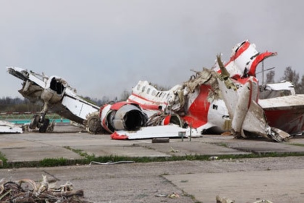 Польша возобновляет расследование крушения самолета Леха Качиньского