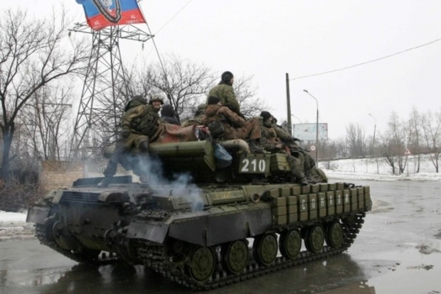 Разведка: Возле Донецка танки и «Грады» боевиков