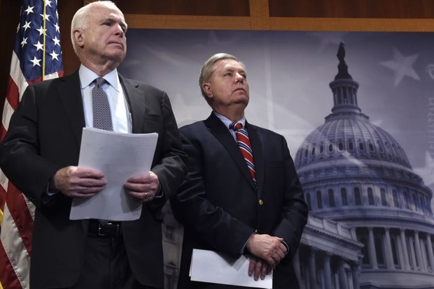 Сенатор Маккейн полон решимости побороть рак и обещает скоро вернуться в политику