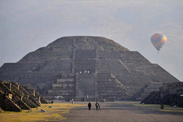 Під Пірамідою Місяця в Мексиці знайшли вхід в загробний світ