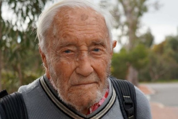 В Австралии 102-летний ученый добился права работать в университете