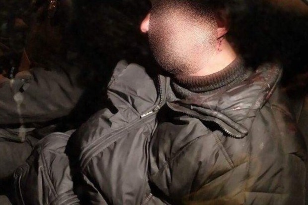 Под Киевом пьяный ветеран АТО обстрелял и забросал гранатами людей