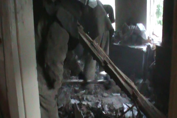 В Купянске при обвале жилого дома погиб человек (фото)