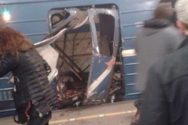 Опубліковано відео з місця вибуху в пітерському метро: 10 загиблих