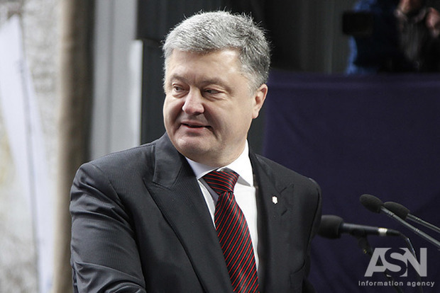 Петро Порошенко очікує транш МВФ в квітні