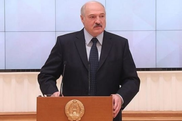 Лукашенко провів секретну нараду через тиск Росії