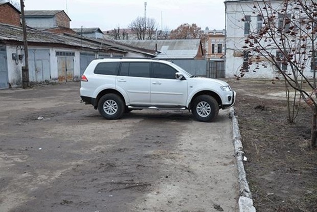 Опубликованы фото с места убийства мэра Старобельска