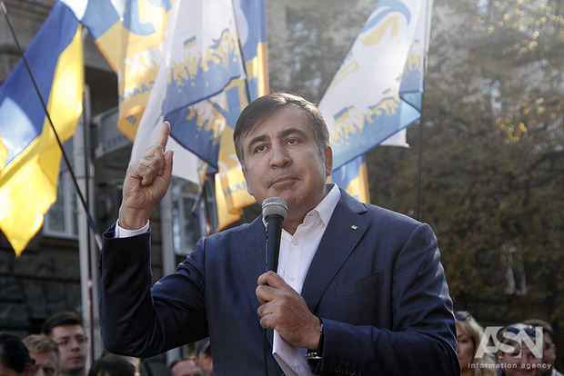 Саакашвили уверен, что абсолютно легально находится в Украине