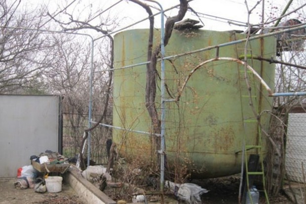 В Одесской области в баке с водой обнаружили расчлененное тело