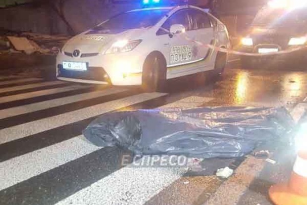 В Киеве авто насмерть сбило мужчину и скрылось с места ДТП