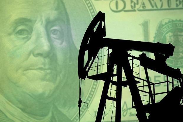 Цены на нефть снизились после двухдневного роста