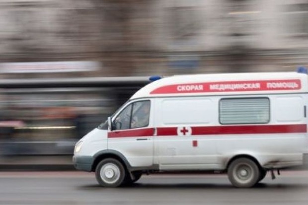 Lexus насмерть сбил мужчину на инвалидной коляске на трассе Киев - Чернигов
