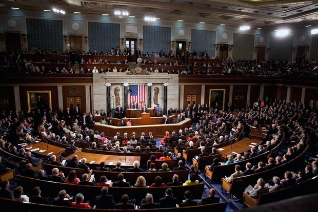 Конгресс США принял жесткие меры против РФ из-за Крыма