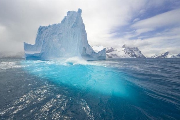 Ледники в Антарктиде растаяли до исторического минимума