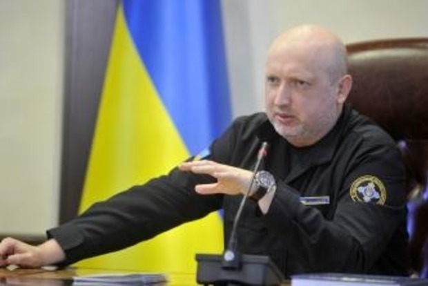 Турчинов пояснив, де в Криму Україна буде випробувати ракети