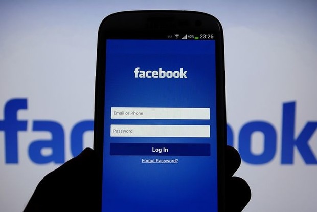 Россия грозится заблокировать еще и Facebook