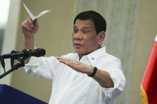 Президент Філіппін запропонував Трюдо відвалити
