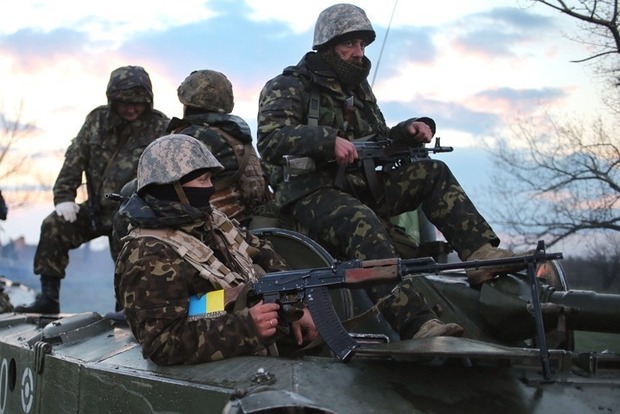 В зоне АТО за сутки погибли пять украинских военных