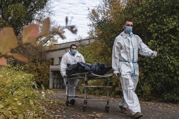 Министр здравоохранения Украины сообщил число умерших от прививки против COVID-19 украинцев