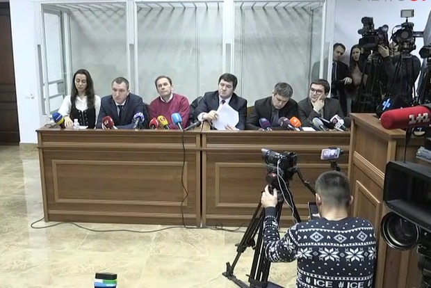 Суд в деле Насирова начал заслушивать аргументы сторон