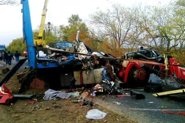 В Одесской области столкнулись два грузовика, два человека погибли