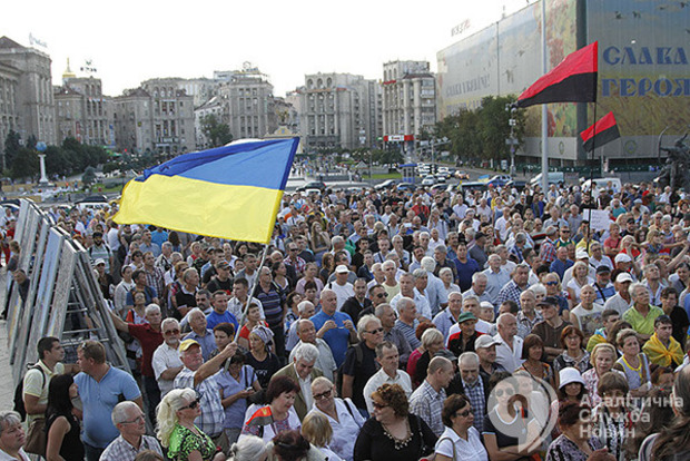 Уряд перерахує українців, але тільки після виборів