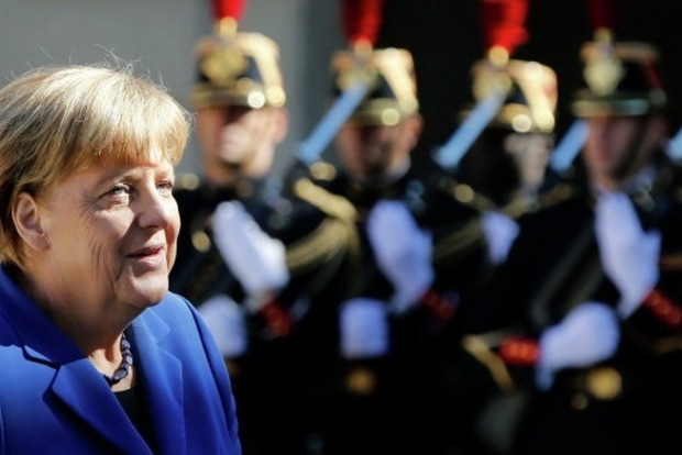 ЄС перебуває в критичній ситуації - Меркель