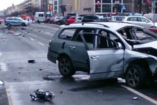В Берлине взорвался автомобиль, есть погибшие