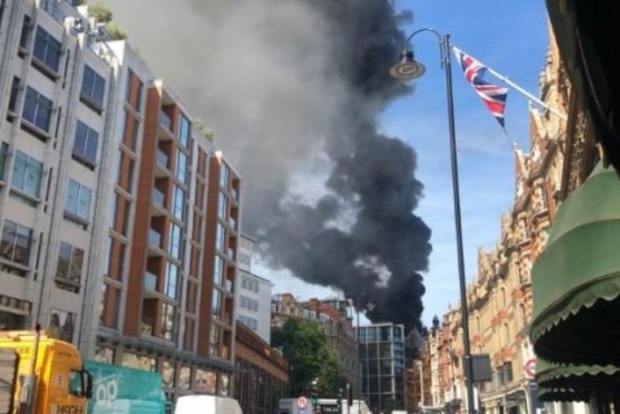 В Лондоне горит пятизвездочный отель с людьми внутри