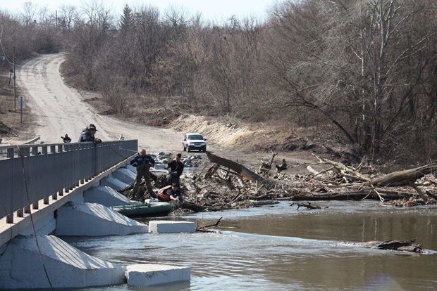 Паводок на Донбассе - появились первые кадры