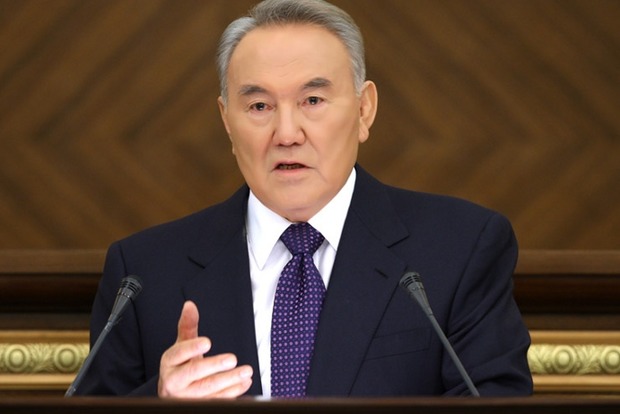 У Назарбаева опровергли информацию о поездке на похороны Каримова