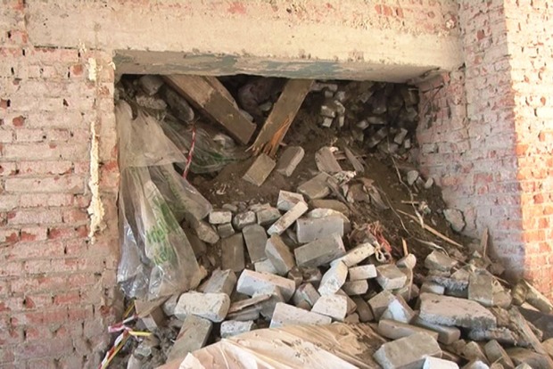 Во Львове двое строителей упали в шахту лифта с высоты 6-го этажа