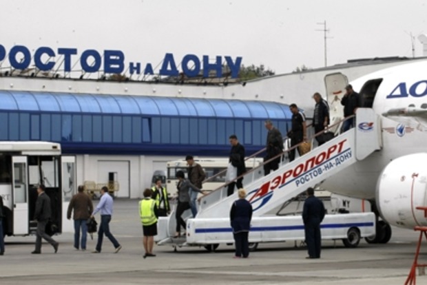 В Ростове-на-Дону ищут бомбы на вокзале и аэропорту