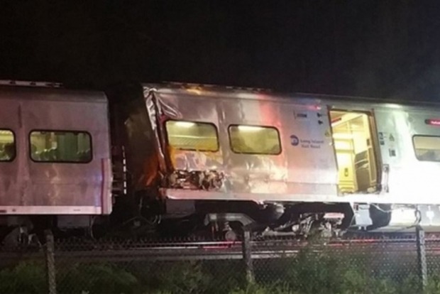 29 человек пострадали в результате крушения поезда в Нью-Йорке