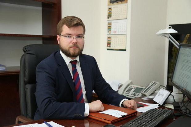 И.о. главы правления убыточной «Укрзализныци» будет получать 500 тысяч гривен в месяц