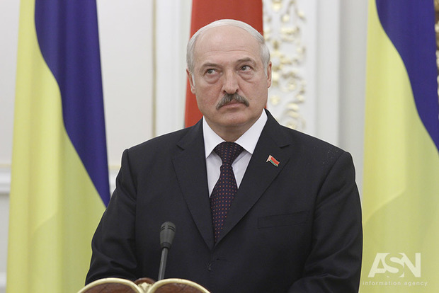 Лукашенко не поехал в РФ на учения «Запад-2017» из-за вызывающего поведения российских военных - Турчинов