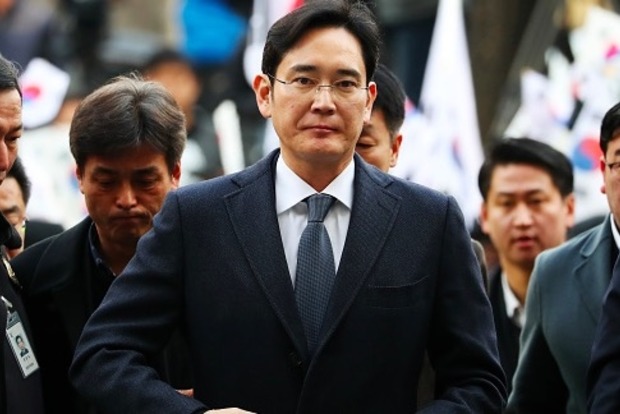 Арест вице-председателя Samsung не сокрушит бренд‍ - аналитики