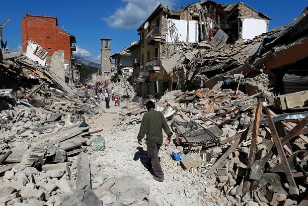 Кількість загиблих під час землетрусу в Італії збільшилась до 267 осіб